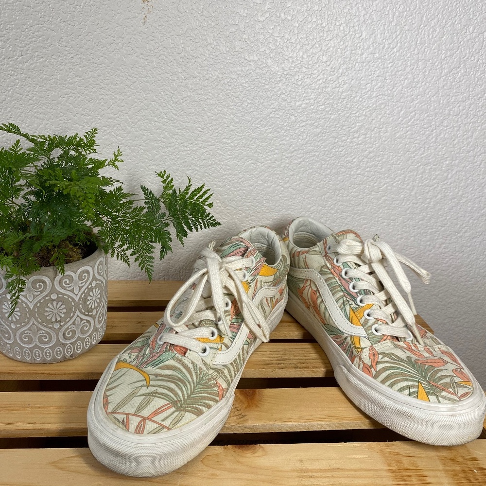 Van's Tropical Leaves Canvas Old Skool